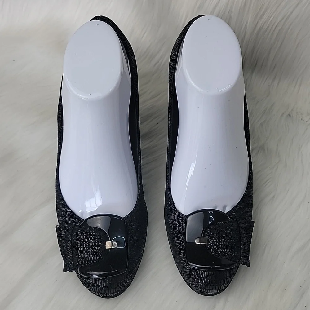 Stuart Weitzman stuart weitzman